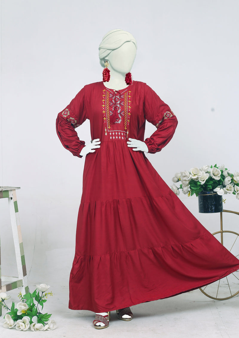 Nazneen Maroon Embroidered Linen Maxy: Two Piece Set