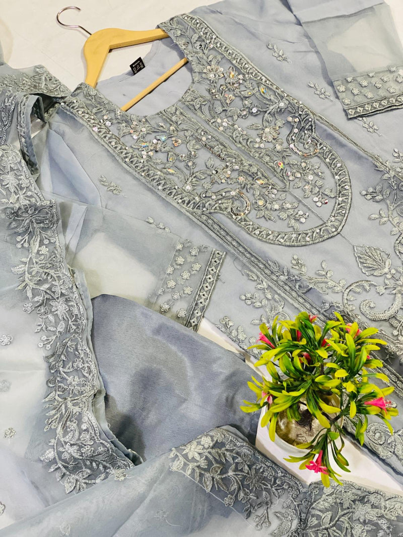 Mahrosh Three-piece Attire: Handmade Crystal Work Clothing