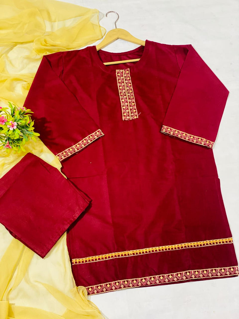 Elegant Muaziz Embroidered Three-Piece Suit