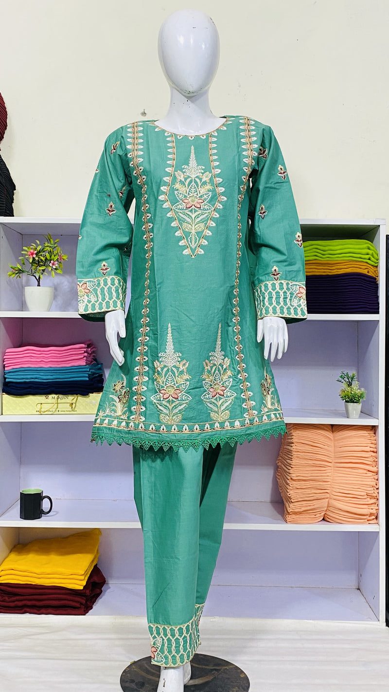 Chic Azmat Lawn Suit Set Featuring Patch Embroidery