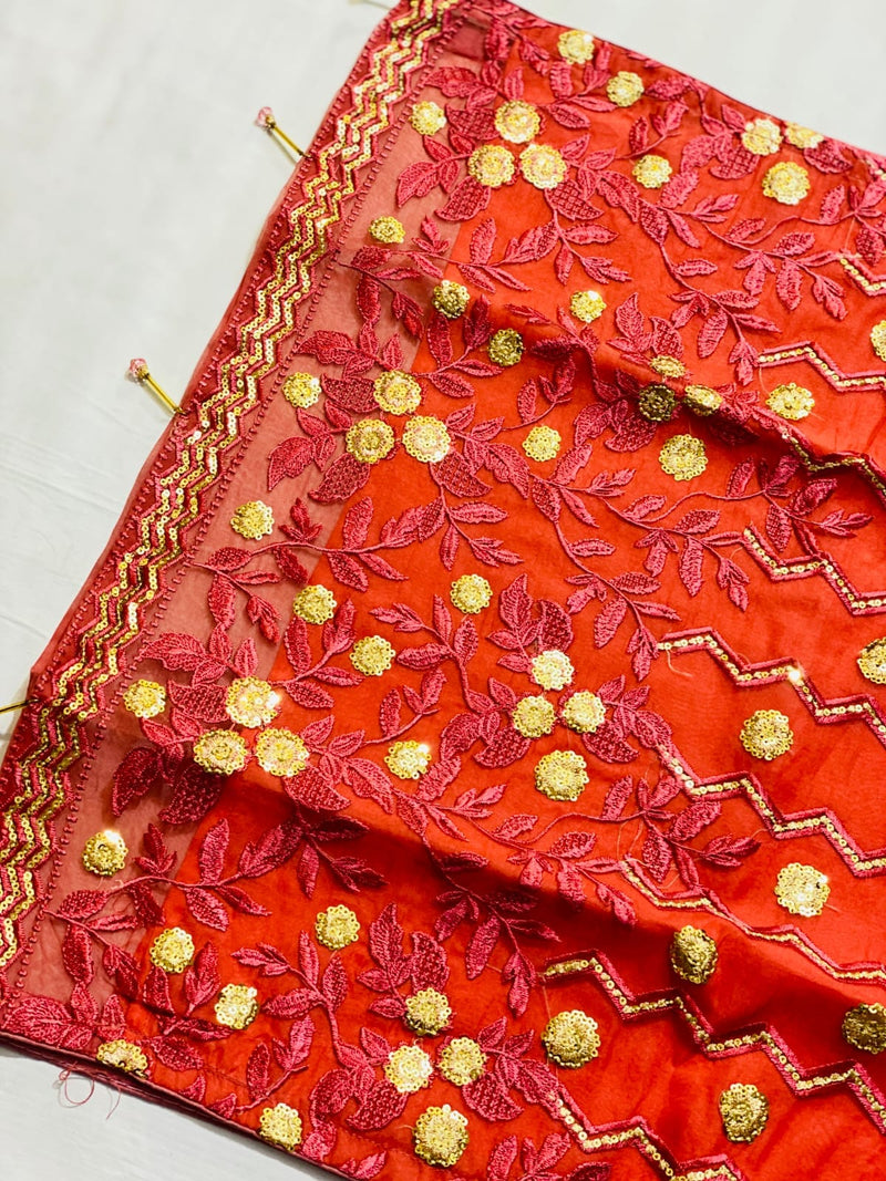 Exquisite Dilkash Embroidered Three-Piece Suit with Organza Dupatta